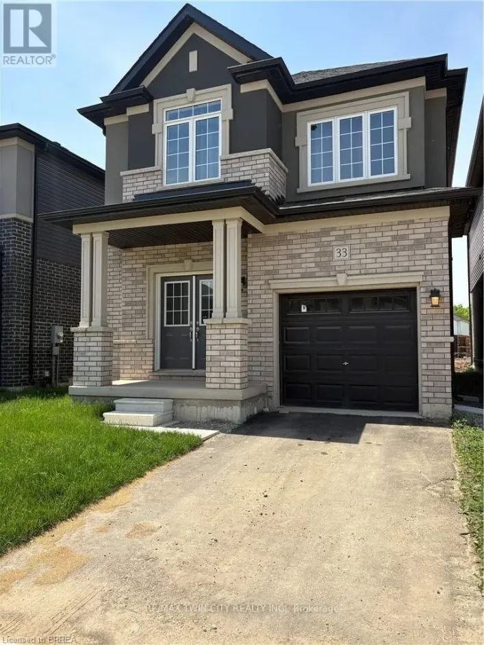 33 DENNIS AVENUE, Brantford