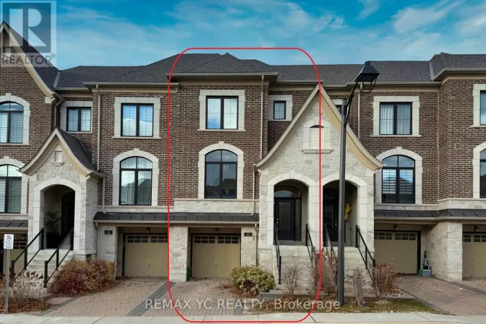 33 DUNCOMBE LANE, Richmond Hill