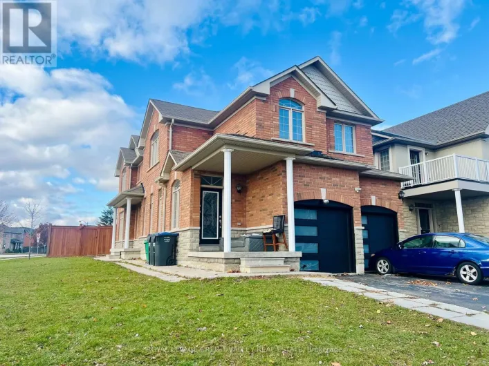 33 FAIRLAWN BOULEVARD, Brampton