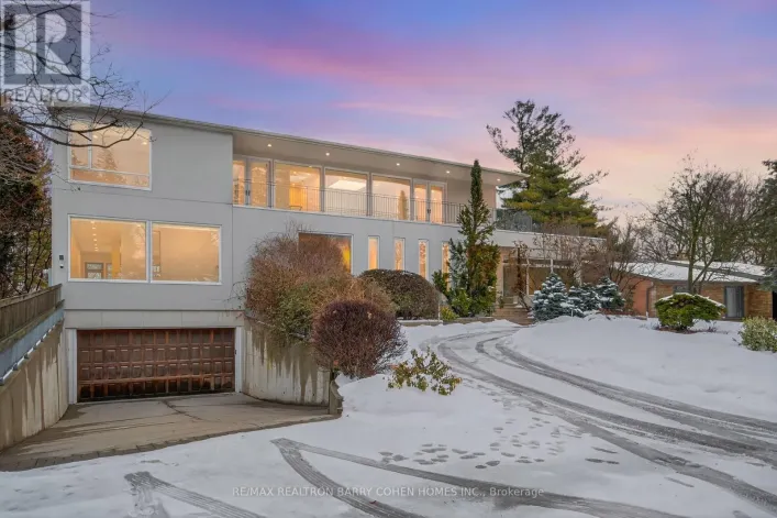 33 FAIRWAY HEIGHTS DRIVE, Markham