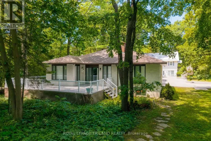 House for sale: 33 FOREST AVENUE, South Huron