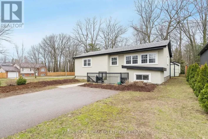 33 FRANK STREET, Wasaga Beach