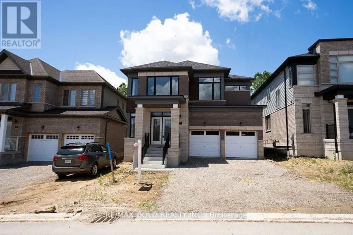 33 GILHAM WAY, Brant