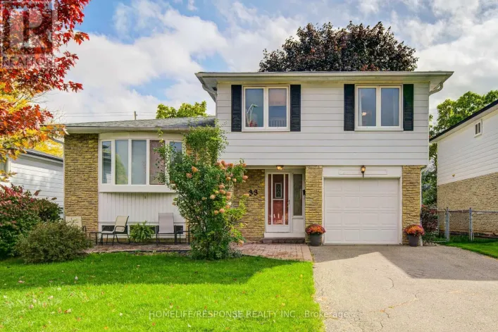 33 GROVELAND CRESCENT, Brampton