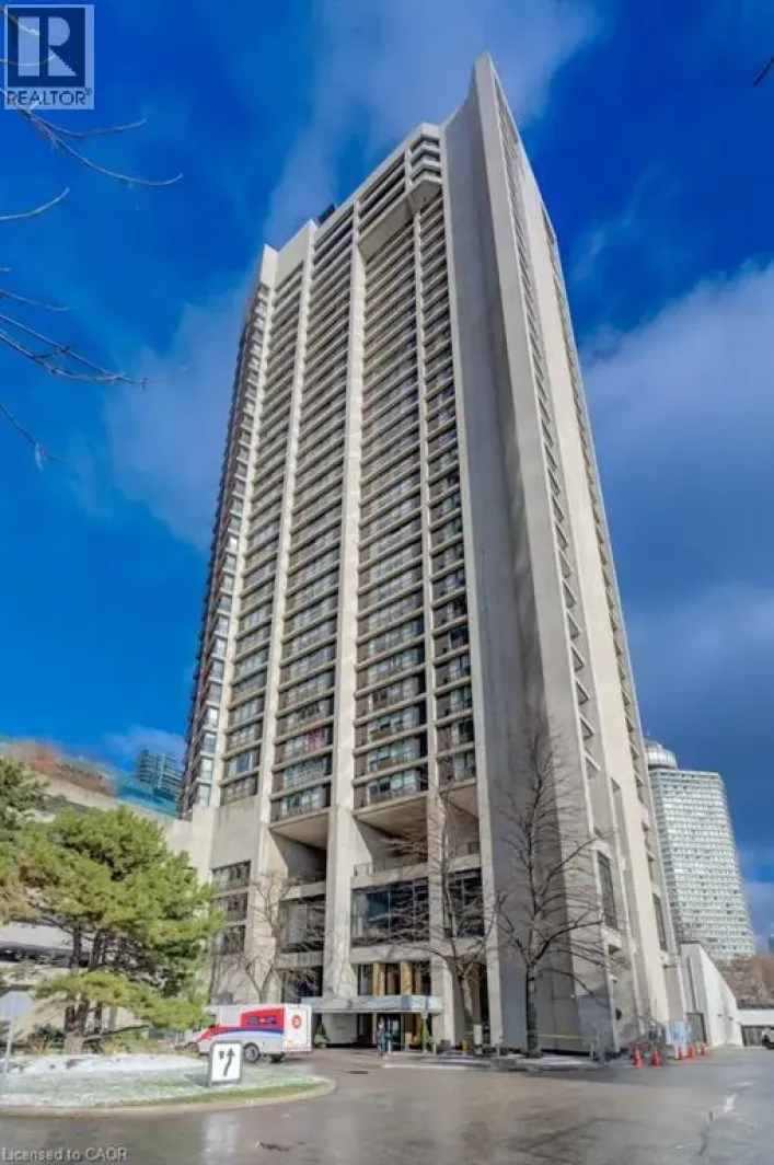 33 HARBOUR Square Unit# 1017, Toronto