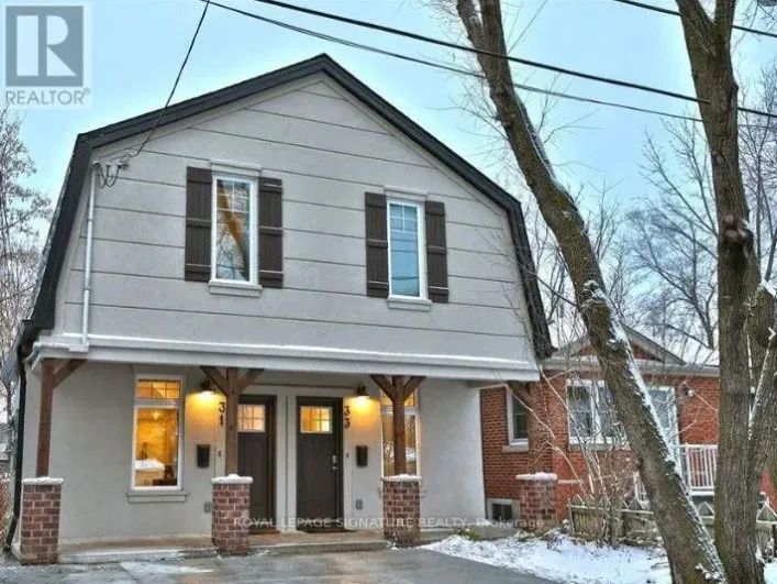 33 HAWTHORNE AVENUE, Hamilton