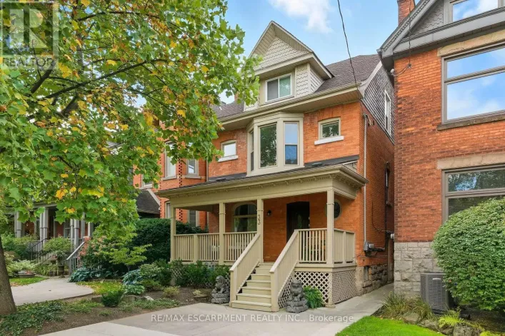 33 HOMEWOOD AVENUE, Hamilton