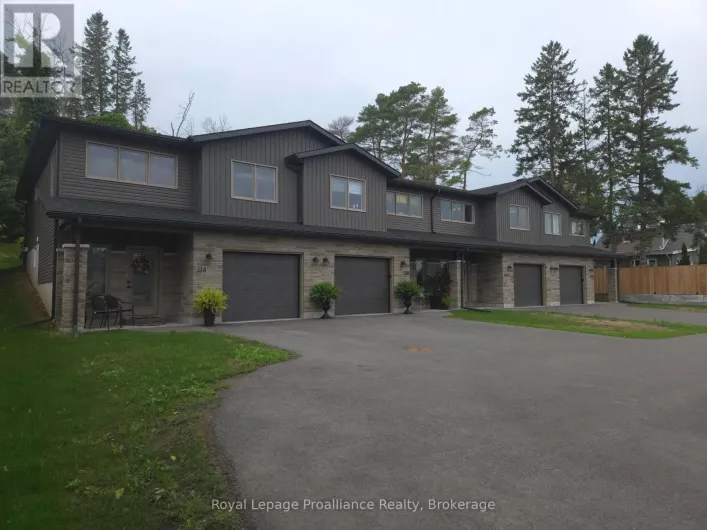 33 HUFFMAN ROAD, Quinte West