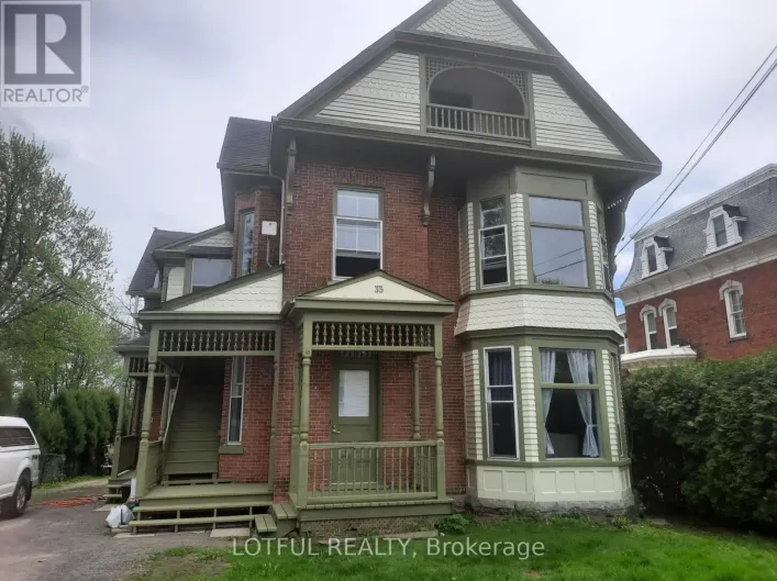 33 LAKESHORE DRIVE, South Dundas