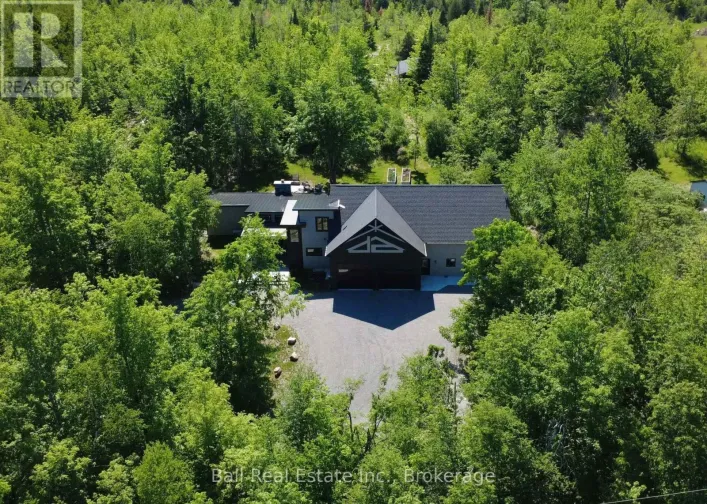 33 LAPLANTES ROAD, Trent Lakes