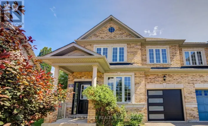 33 LEVELLANDS CRESCENT, Richmond Hill