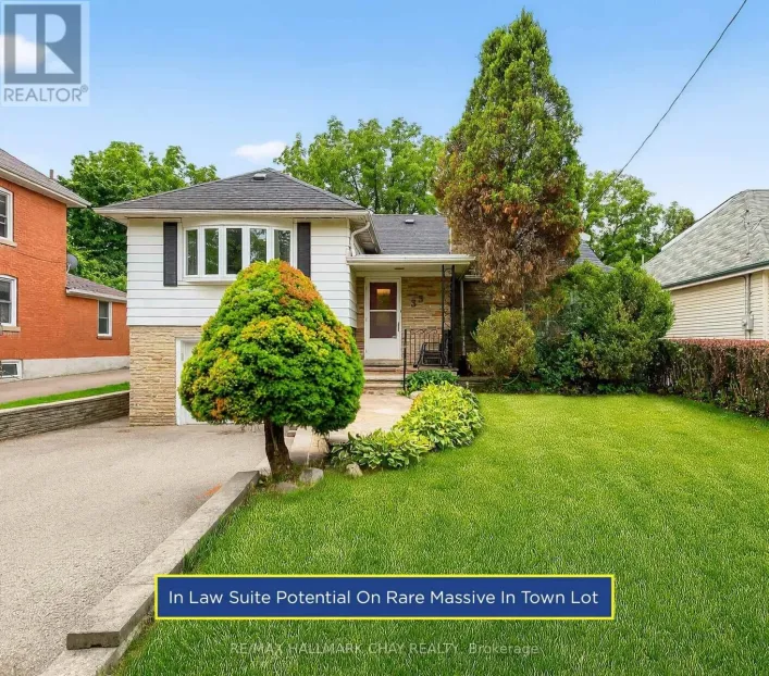 33 MILL STREET S, Brampton