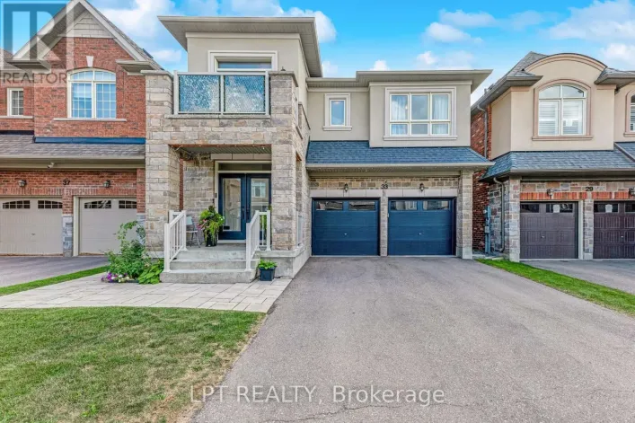 33 MONDIAL CRESCENT, East Gwillimbury