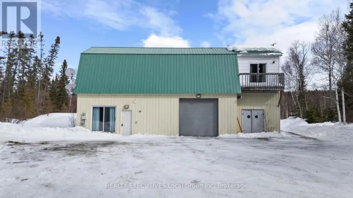 33 NORTH RIVER ROAD, Unorganized Townships