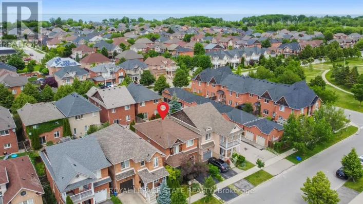 33 PANORAMA WAY, Hamilton