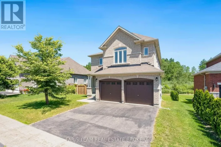 33 PEARL STREET, Wasaga Beach