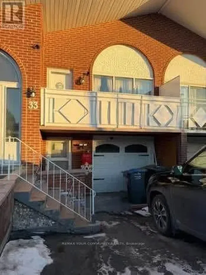 33 PROUSE DRIVE, Brampton