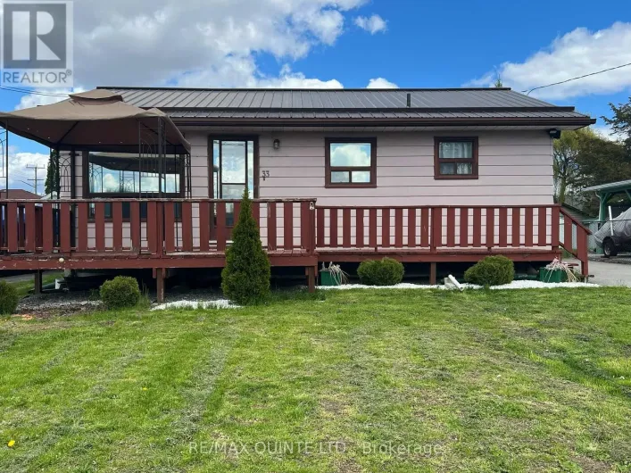 33 RAMSAY AVENUE, Quinte West