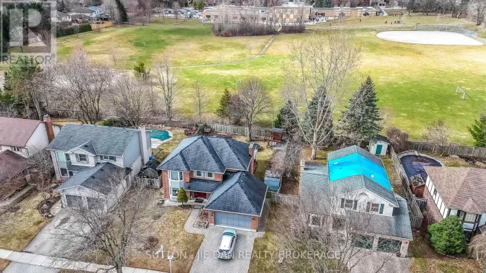 33 REPTON AVENUE, London North