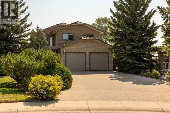 33 Ridgewood Crescent W, Lethbridge