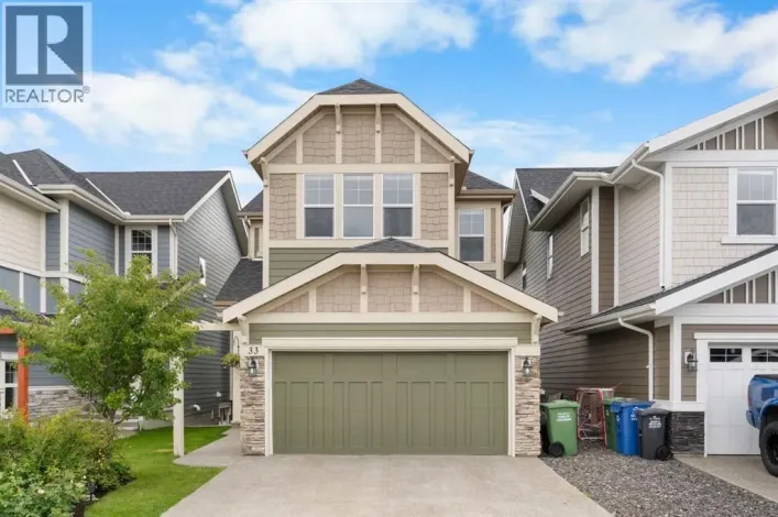 33 Sundown Grove, Cochrane