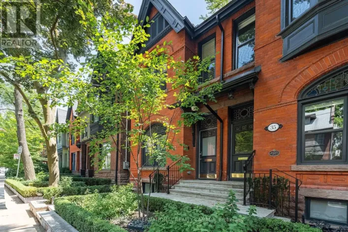 33 TRANBY AVENUE, Toronto