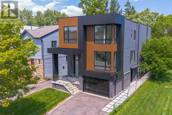 House for sale: 33 TWELFTH STREET, Toronto
