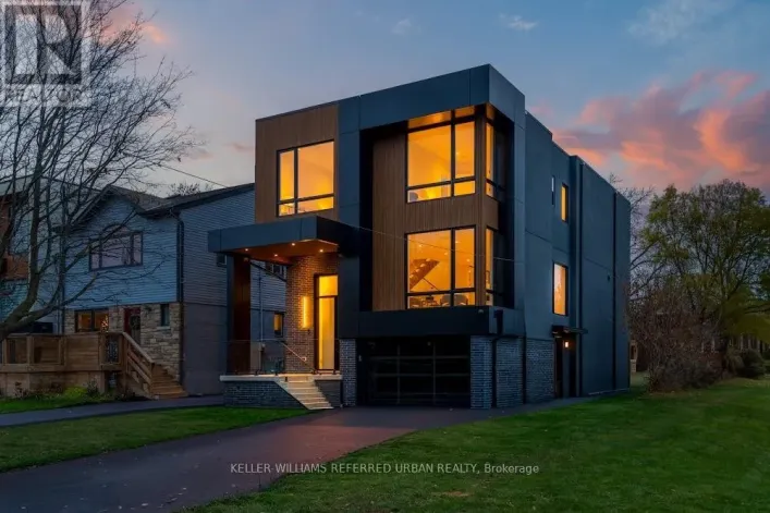 33 TWELFTH STREET, Toronto