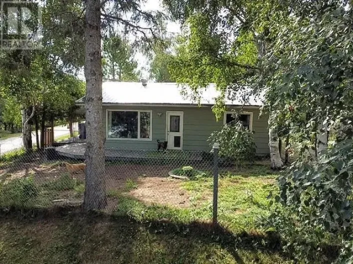 33 VICTORIA STREET N, Kenora Remote Area