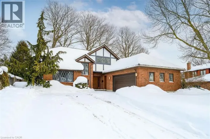 33 WALNUT Drive, Guelph
