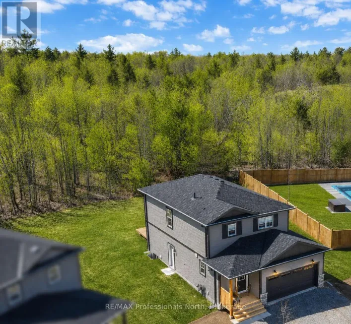 33 WHITEHORN PARK ROAD W, Bracebridge