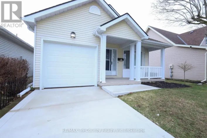 33 WILKINS CRESCENT, Tillsonburg