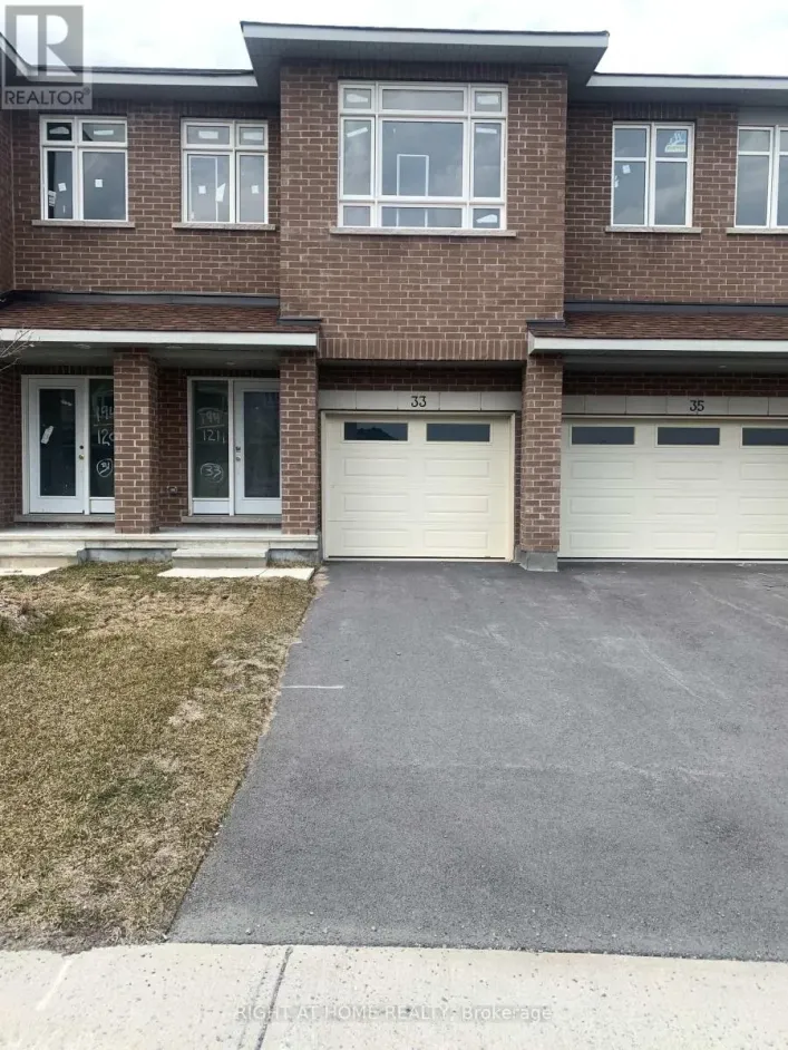 33 WYLIE WAY, Carleton Place