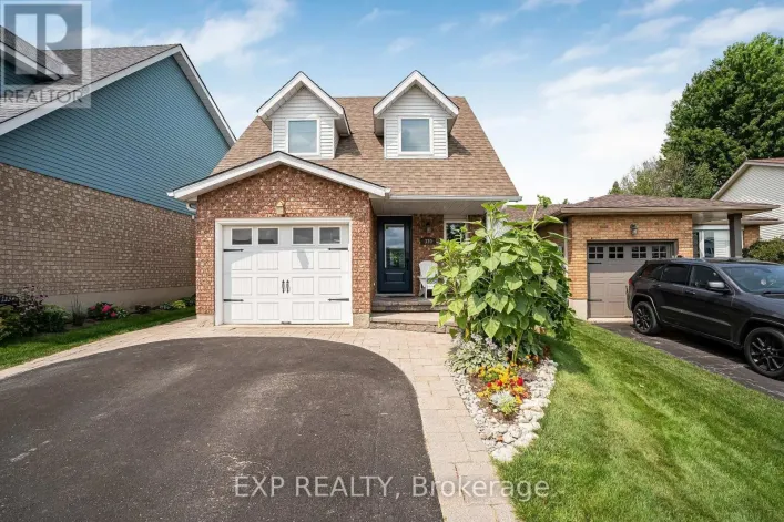 330 ADAMS COURT, Orangeville