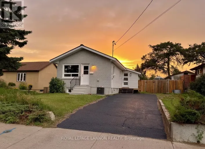 330 ARUNDEL STREET, Thunder Bay