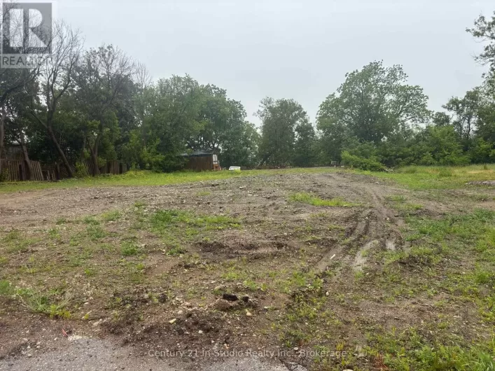 330 DURHAM MARKET STREET S, Kincardine