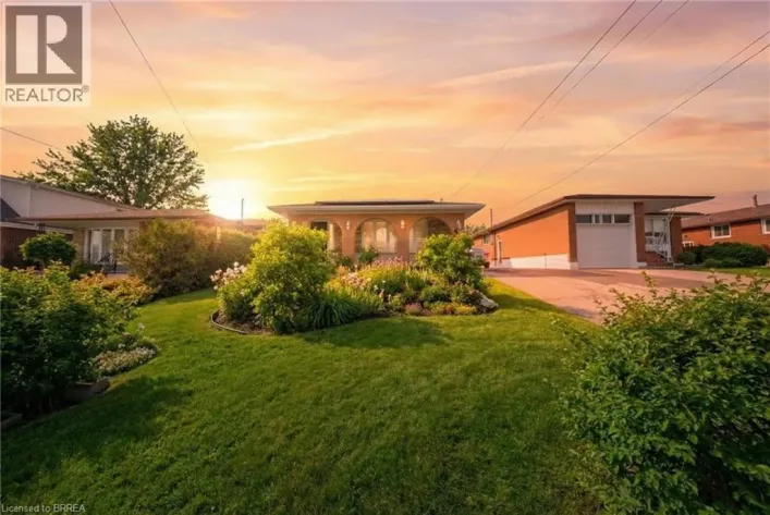 330 EAST 18TH Street, Hamilton