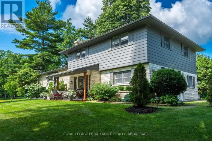 330 ELMWOOD DRIVE, Gananoque