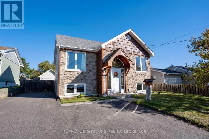 330 MONTCLAIR STREET, Thunder Bay