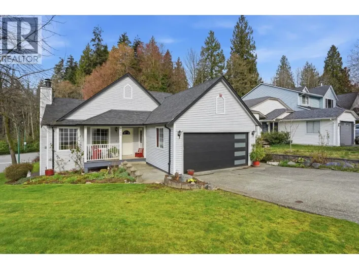 3300 MANNING CRESCENT, North Vancouver
