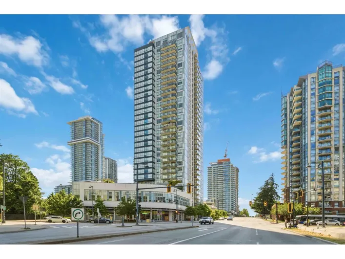 3301 13398 104 AVENUE, Surrey