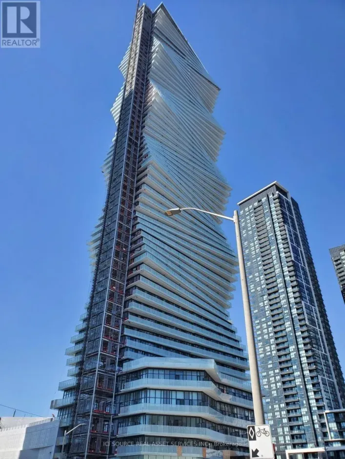3301 - 3900 CONFEDERATION PARKWAY, Mississauga