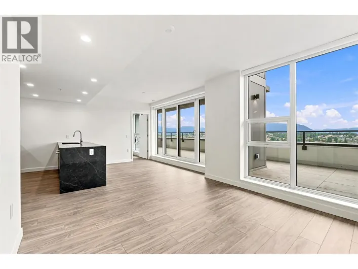 3302 2135 SPRINGER AVENUE, Burnaby