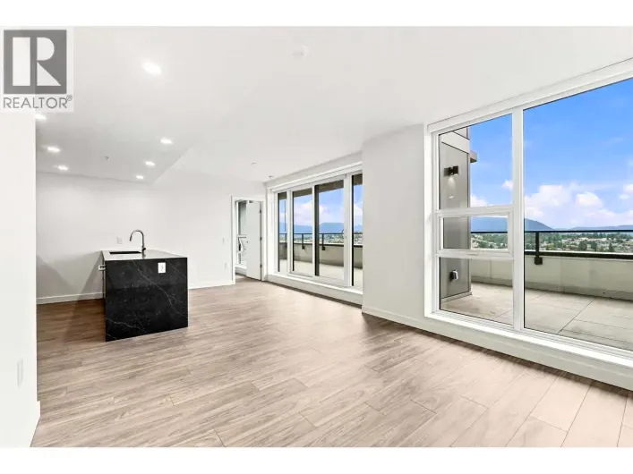 3302 2135 SPRINGER AVENUE, Burnaby