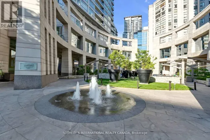 3302 - 2181 YONGE STREET, Toronto