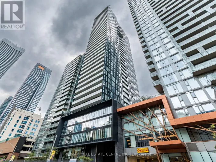 3302 - 28 WELLESLEY STREET, Toronto