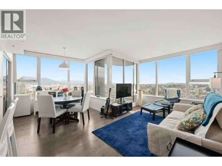 3302 33 SMITHE STREET, Vancouver