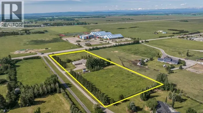 33022 Township Road 250, Rural Rocky View County
