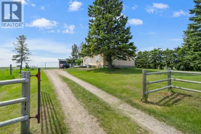 33025 Township Road 290, Rural Rocky View County
