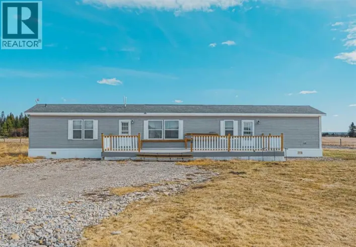33035 Range Road 60, Rural Mountain View County